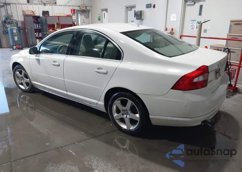 2009 Volvo S80 T6 z USA, uszkodzony, nr VIN YV1AH992891105389